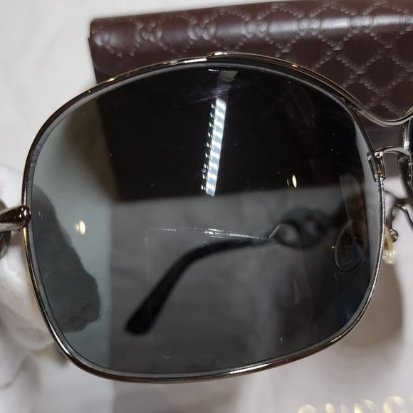 Women's Gucci Black Metal Framed - Picture 4 of 12